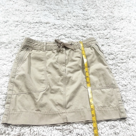 Banana Republic Khaki Tan Mid Rise Mini Skirt Casual Neutral Size 6 Pockets - Picture 2 of 6
